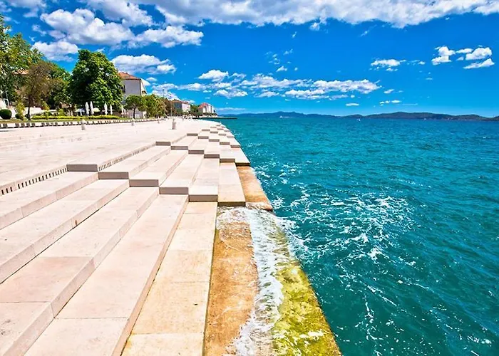 Peninsula Gasthof 4*