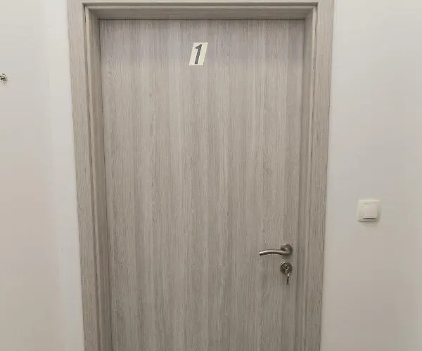 Peninsula בית הארחה 4*